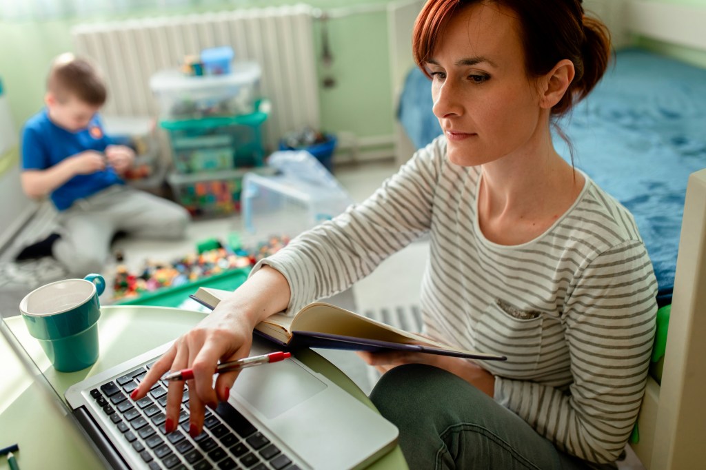 How to Stay Focused When You Work From Home with&nbsp;Kids