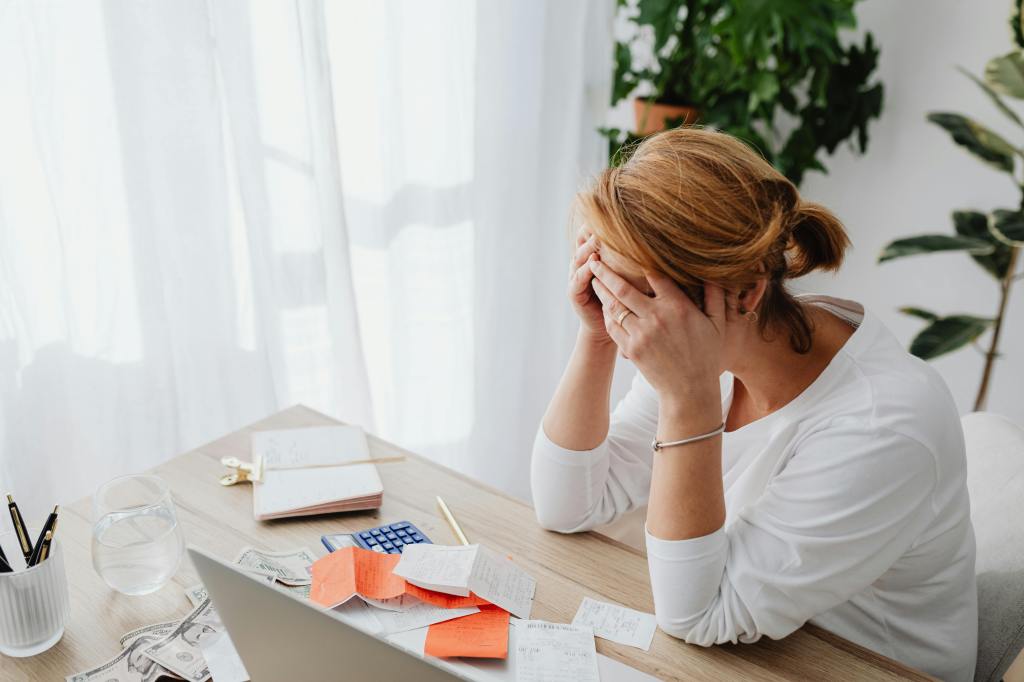 financial planning for moms before quitting job to work from home